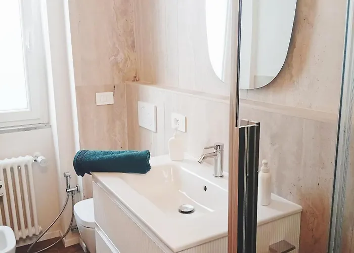Apartamento Manzoni House Next Station Como