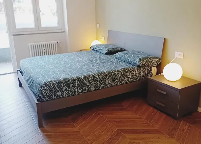 Manzoni House Next Station Como