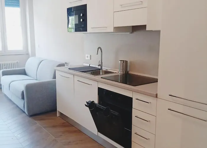 Manzoni House Next Station Apartamento *